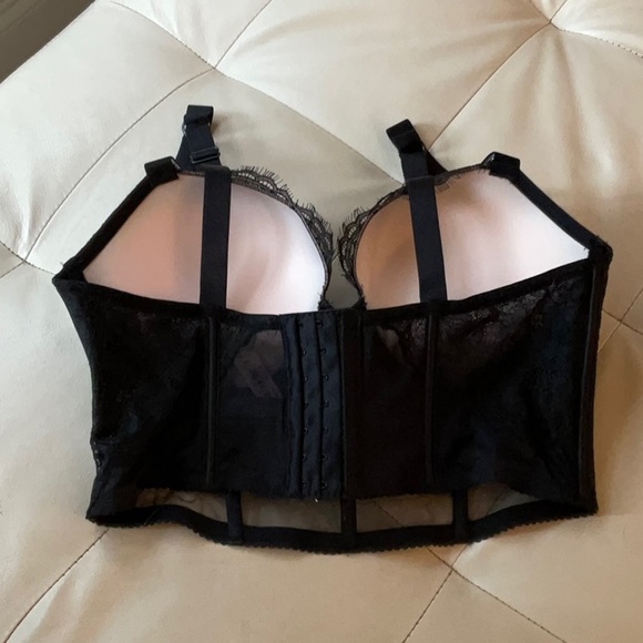 Victorias secret size 38D very sexy push-up bra. Brand new never worn - Picture 4 of 9